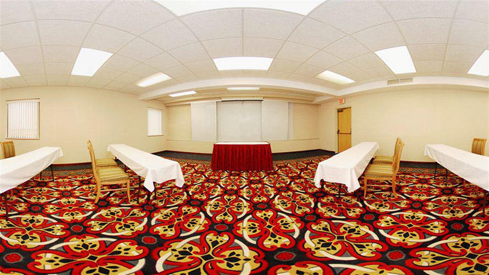 Comfort Inn - Hall Of Fame Кантон Екстериор снимка